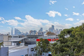 CITY VIEW-Vivid Condo in Mascot, Sydney